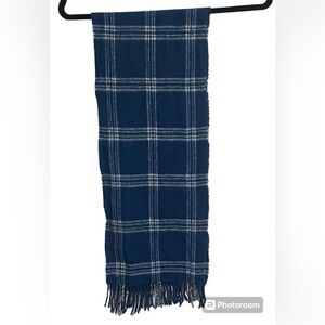 Johnstons Of Elgin Earl Of St Andrews Lambswool Scarf